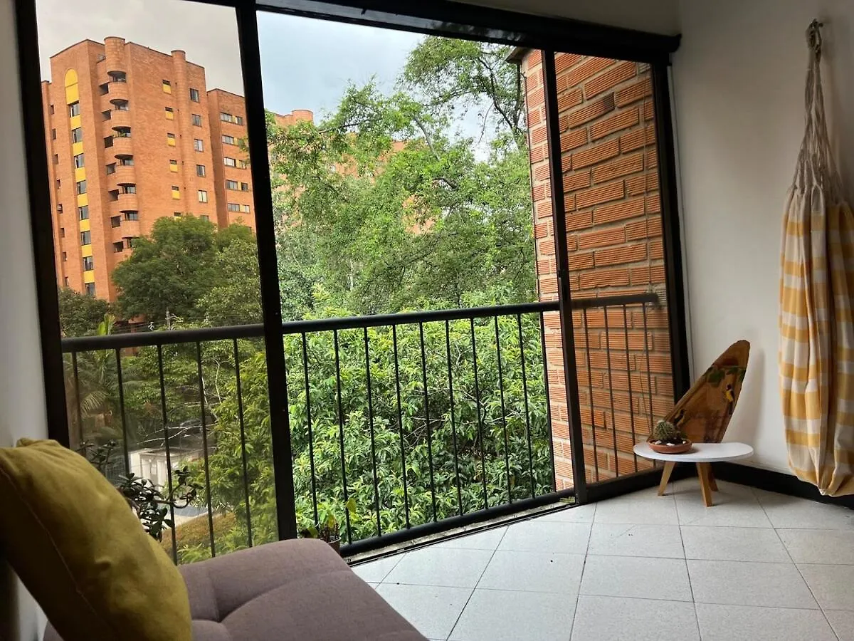 Apartamento Pantera Laureles Medellin 0*,